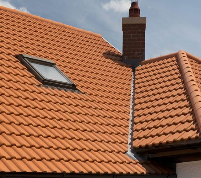 6 Helpful Roofing Tips for New Homeowners