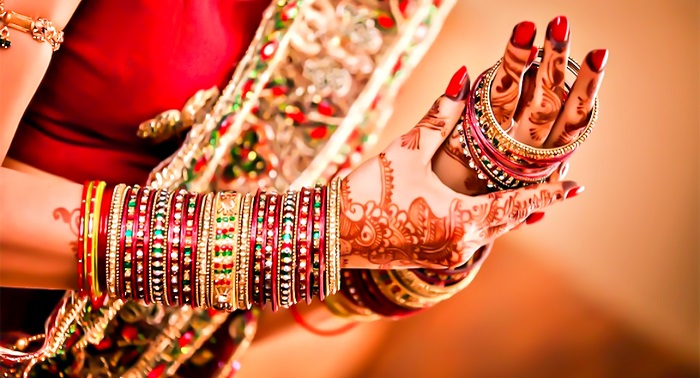 Fashion Tips From Experts To Wear Bangles